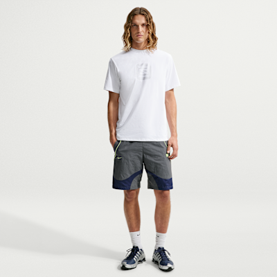 Nike Sportswear Men's Woven Shorts. Nike LU
